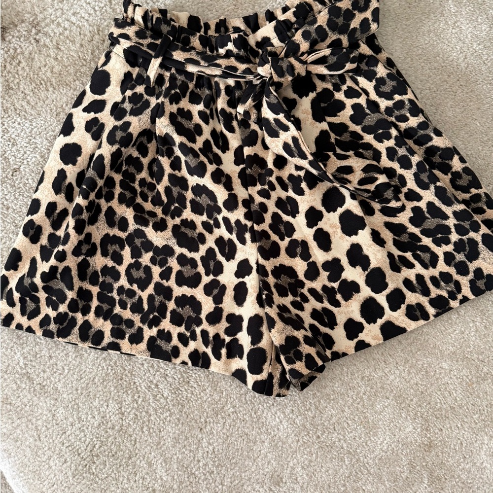 Zara Leopard Print Bermuda Women's Shorts XS